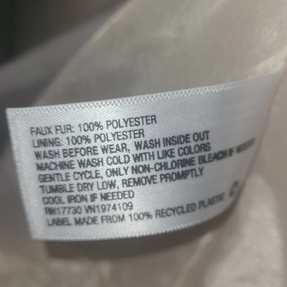 Faux Fur Coat art class - Picture 5 of 6